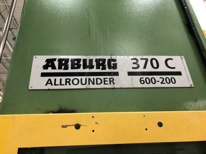 二手Arburg 370 C 600-200立式注塑机必威体育ios